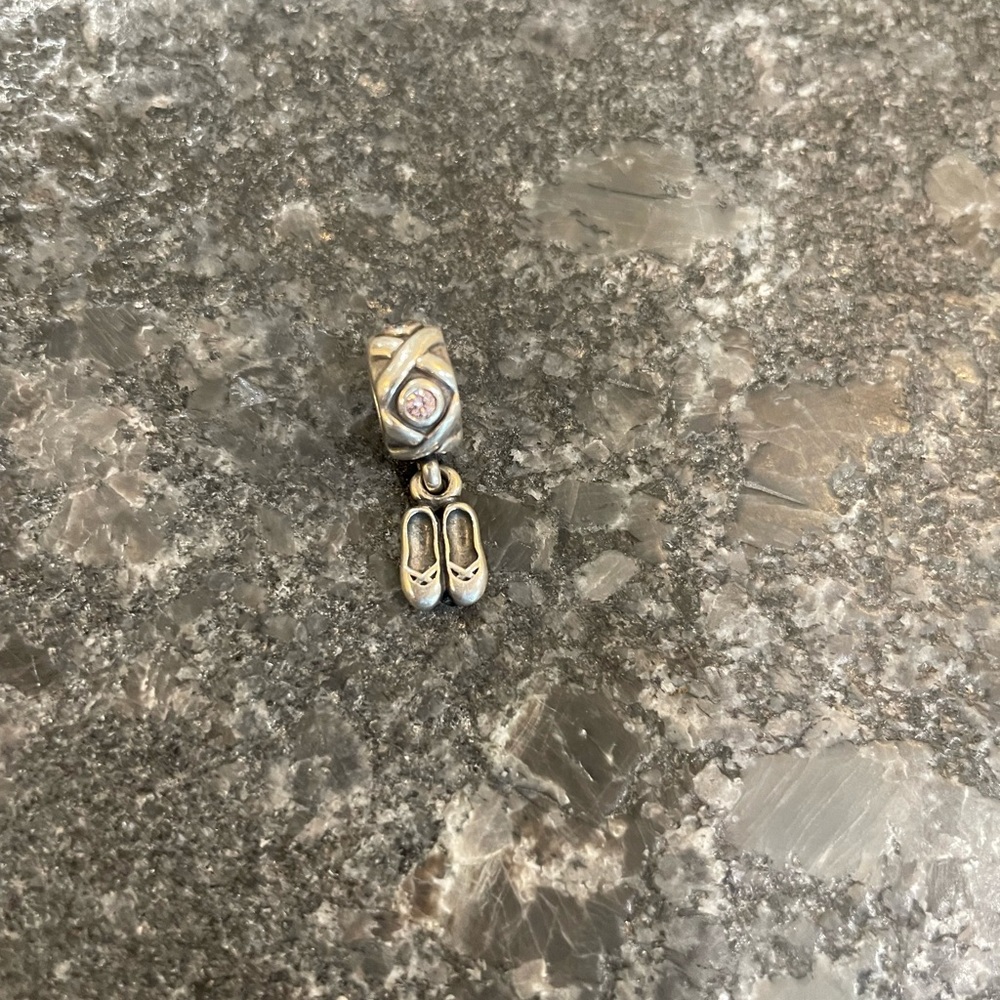 Pandora charm with ballet slippers and pink stones